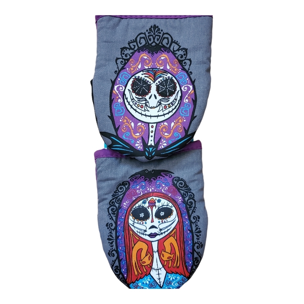 New Disney Nightmare Before Christmas Sugar Skull‎ Oven Mits
